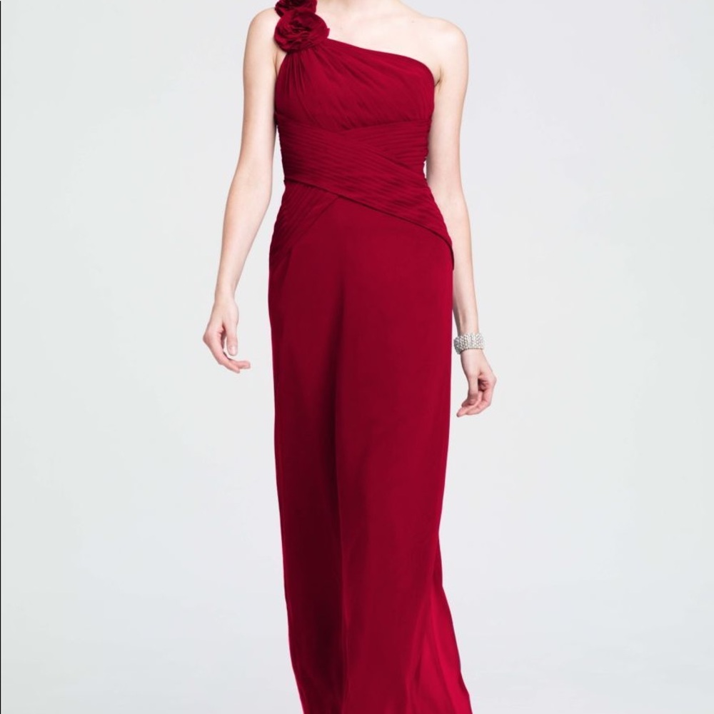 One shoulder long red  dress